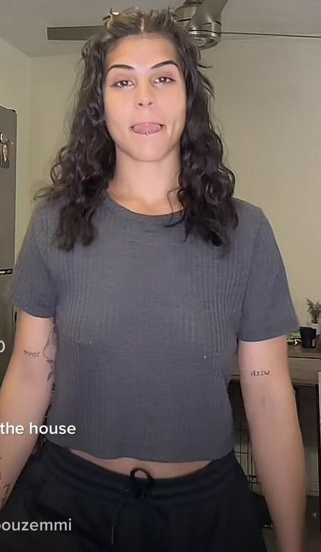 Ashley__goyette pretty pornstar picture