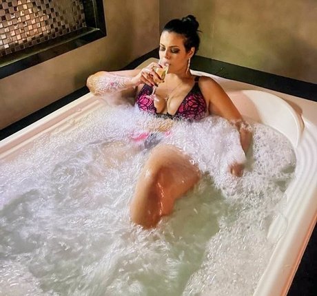 Eliete Campos exclusive actress gallery