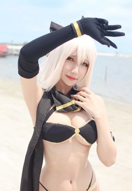 Refeen adult actress galleries