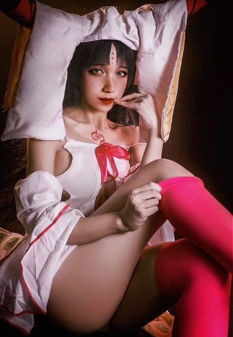 Refeen porn actress gallery