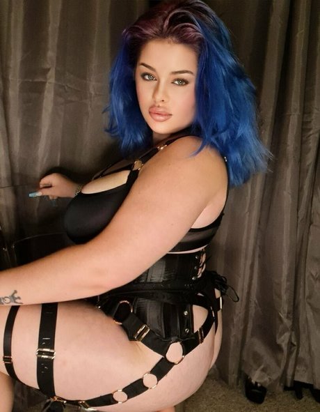 beckybeeofficial hot star gallery