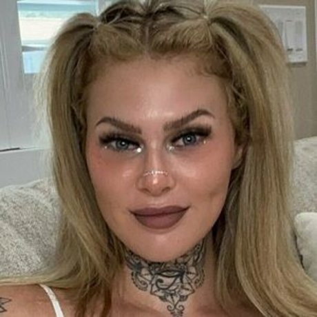 Thefemalebossofficial pornographic actress image