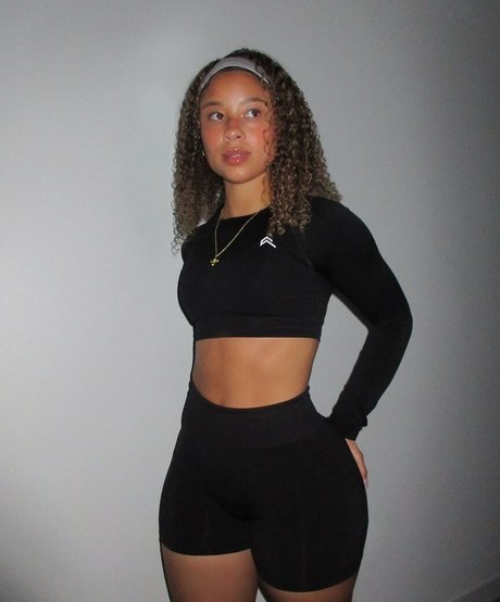 The Learmann Twins pornographic actress pic