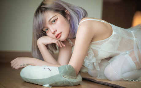 Le Josette hot pornstar img