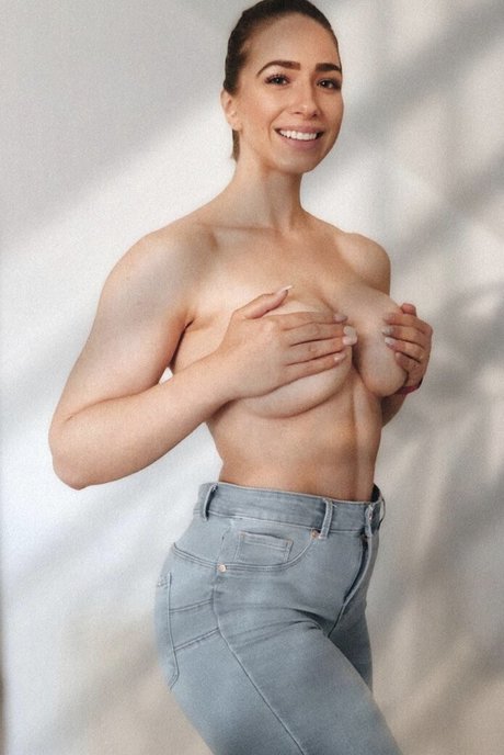 diedoreen perfect actress galleries