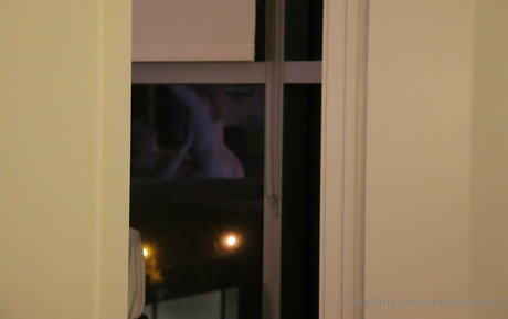 lynxyyy pornstar erotic image