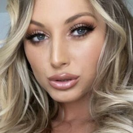 kayleygunner beautiful actress gallery