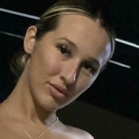 naughtyjordy126x beautiful model photos