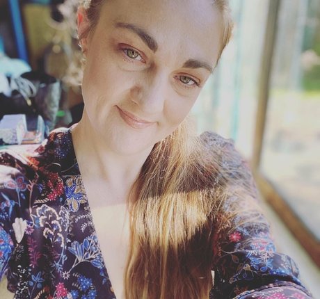 peachvanilla art actress image