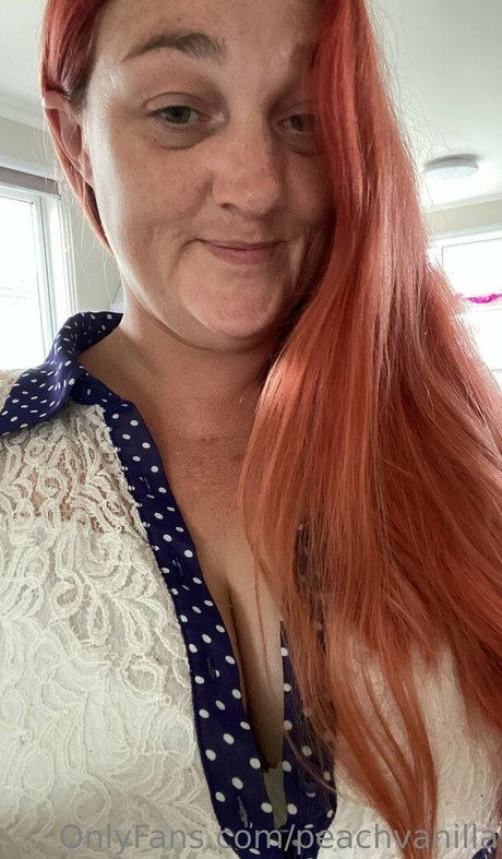 peachvanilla naked star archive