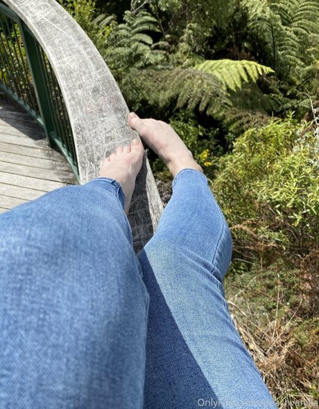 peachvanilla pornographic star pictures