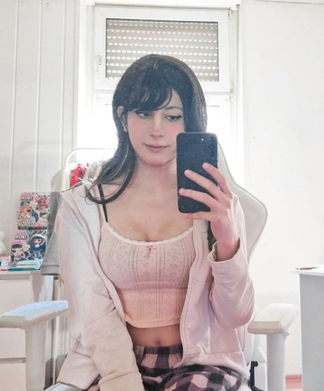 Puruchuu naked actress photos