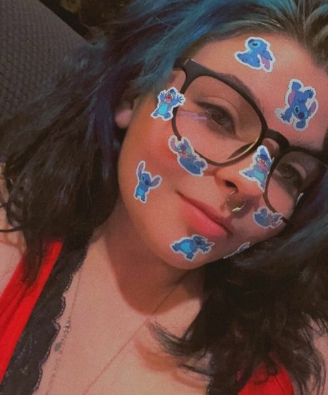 Littlemadds26 nude pornstar image