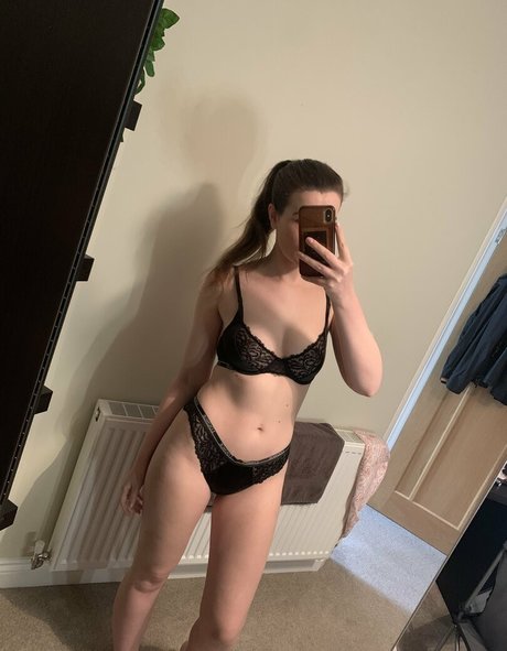 ellie bx model pornographic pictures