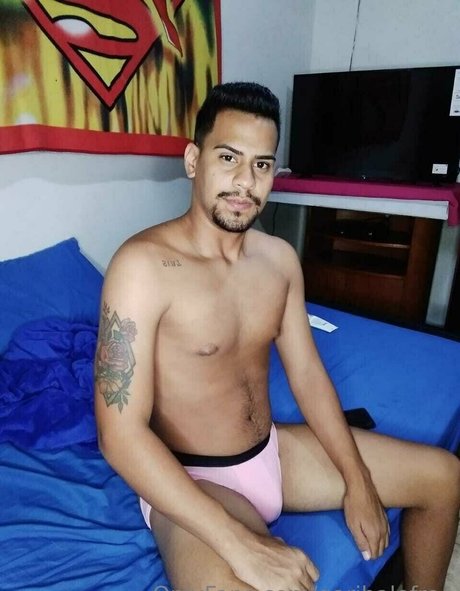 garihalefree sexy actress pics