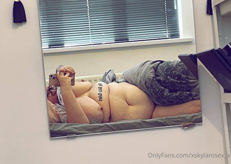 xskylarosex x hd actress pics