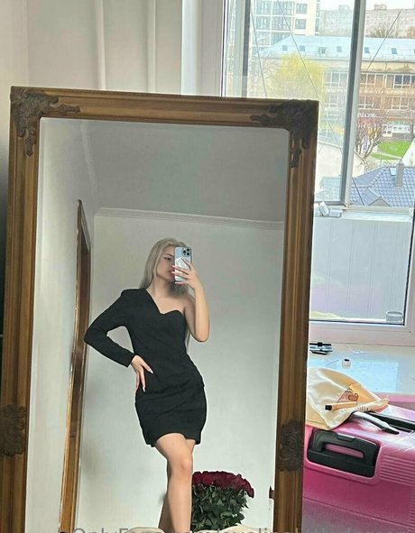 evelinalittledemon hd star pic