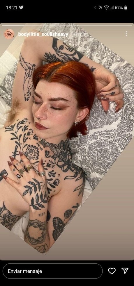 IvyElf nude actress image