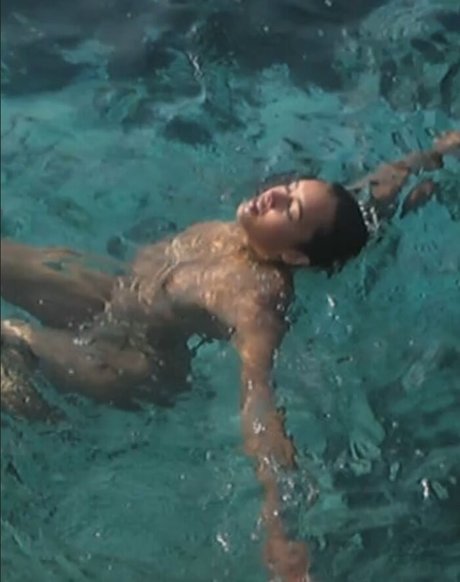 Miacbell perfect pornstar pic