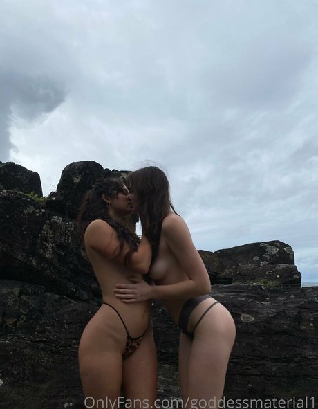 Goddessmaterial1 hd actress picture