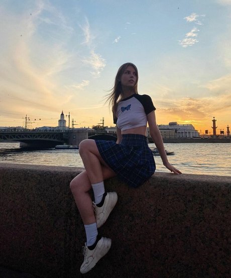 Anastasia Ditmar hot star photo