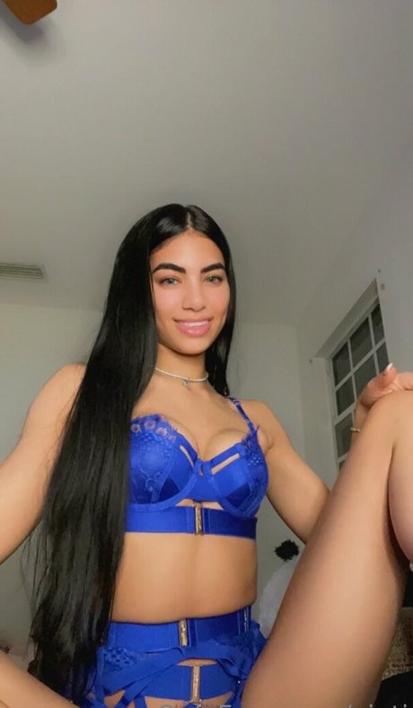 vioti star hot gallery