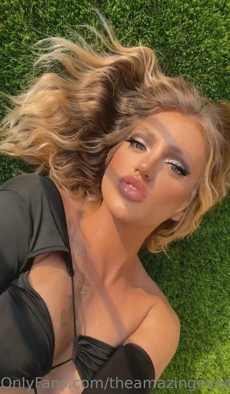 theeveemarie Profile pic