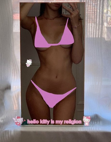 ariadnarz exclusive pornstar gallery