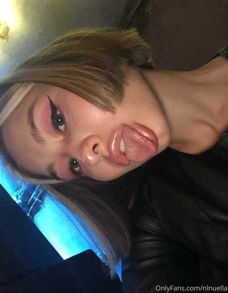 elllleeee nice pornstar pictures