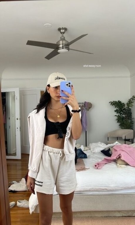 Natalee Linez star high quality gallery