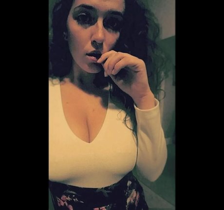 etidsteaz29 star adult photo