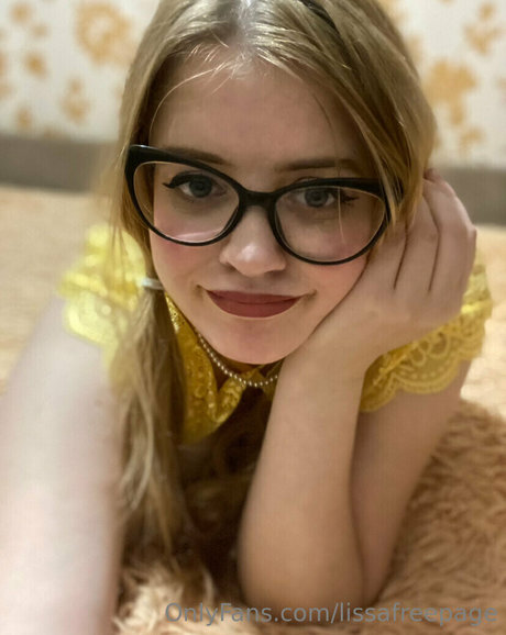 lissafreepage pornstar art image