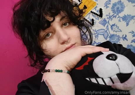 amy insanity free model pics