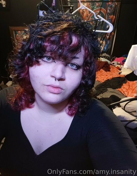 amy insanity star sexy archive