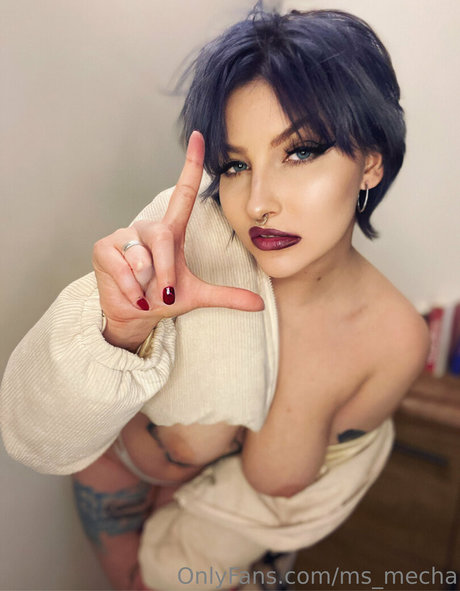 ms mecha adult actress photos