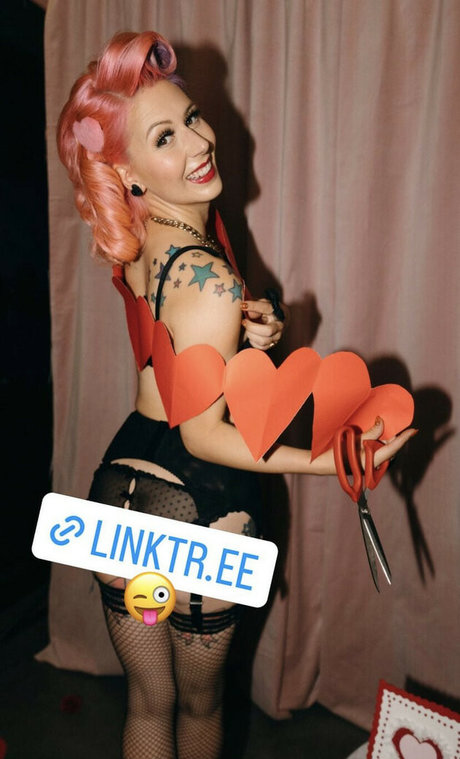 Annalee Belle star sex galleries