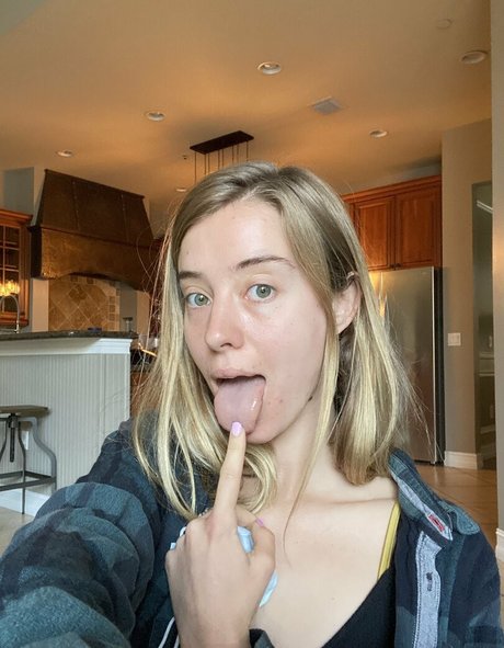 misshaleyreedx erotic actress picture