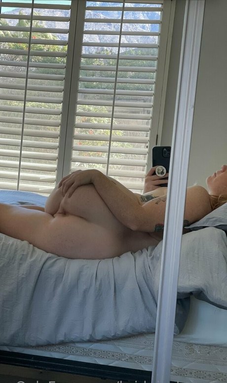 Scarlettebegonia porn model gallery