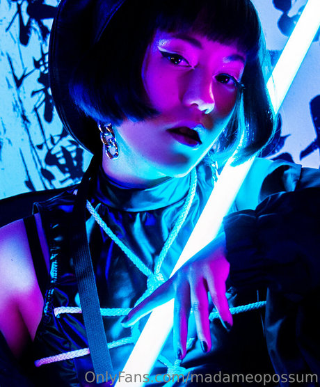 madameopossum model gallery