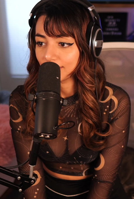 Denims erotic star archive