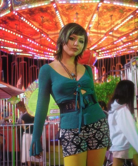 Paris Sun star top img