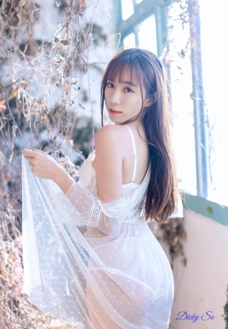 live onlyfans beautiful photo