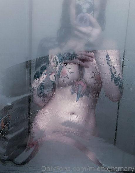 Midnight Mary pornstar hot pic