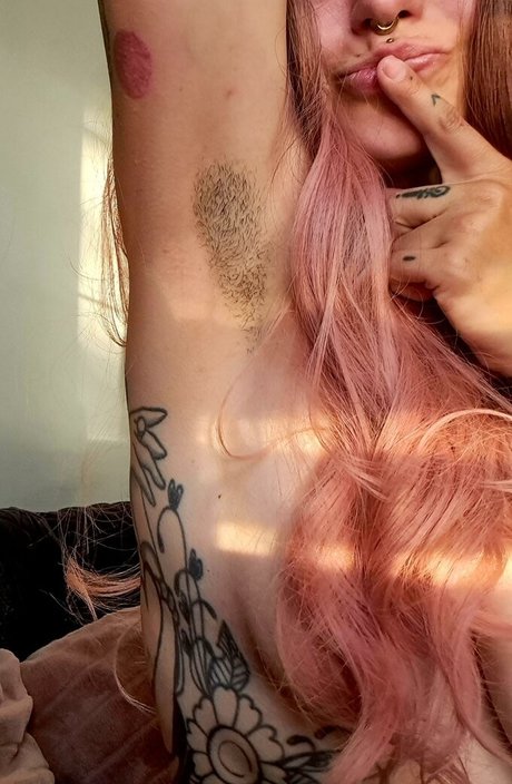 Bibis secrets pornstar top image