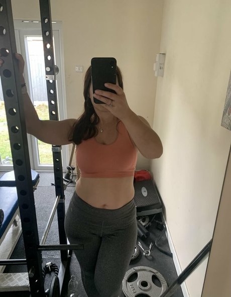 bootfulgal pretty actress archive