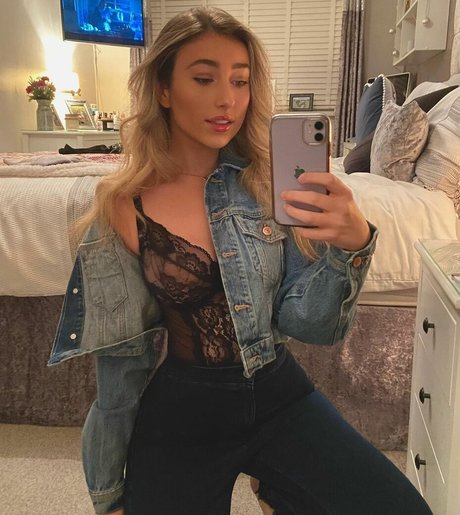 chloandmatt model sexy img