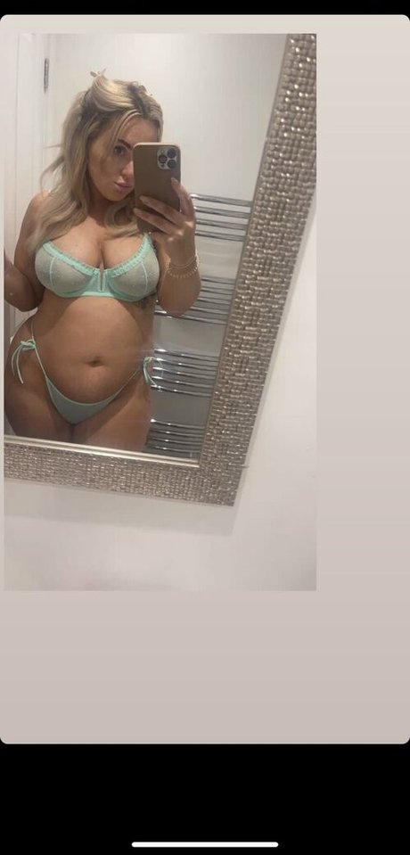 Caitlin Appleyard pornstar erotic pictures