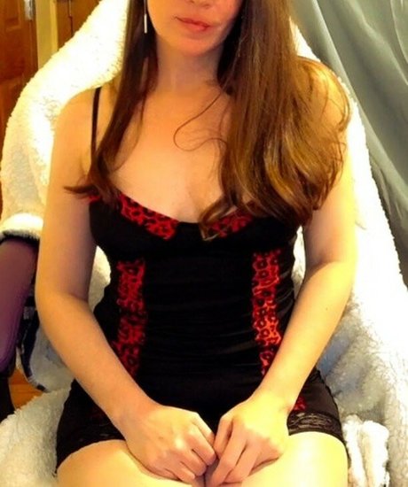 Molly Nova star nudes gallery