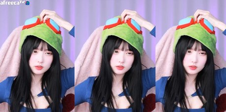 yjk011599 adult model gallery