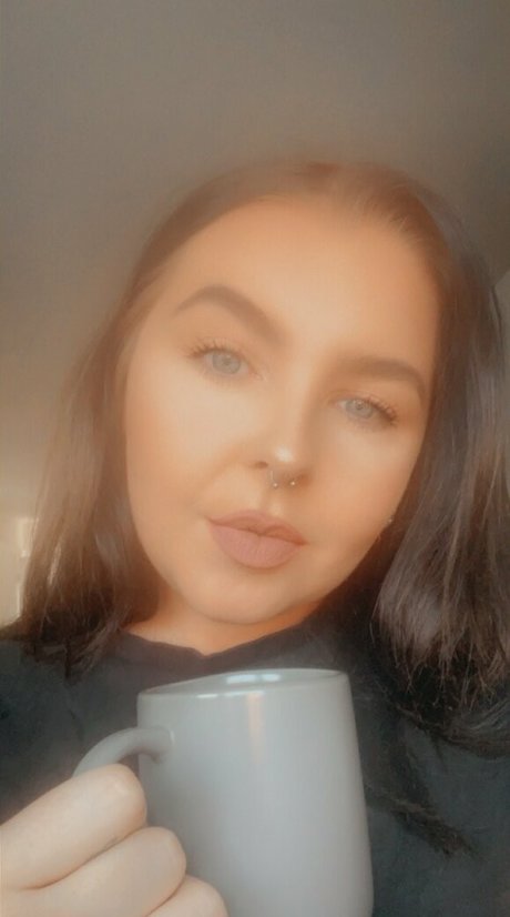 tashag18 top star photo